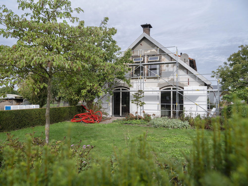 Featured image for “Are Dumpster Rentals Better for Residential Renovations or Junk Removal Services?”
