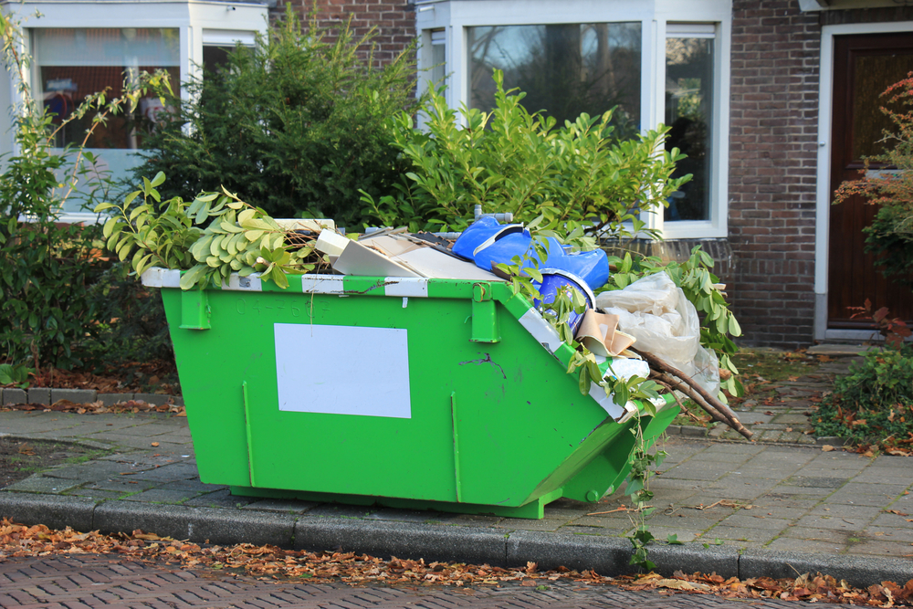 Featured image for “Maximizing Efficiency: Selecting the Right Dumpster Size for Your Projects”