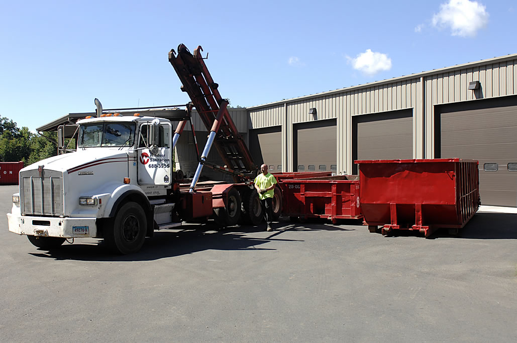 Featured image for “What’s the Difference Between a Regular Dumpster and a Roll-Off?”